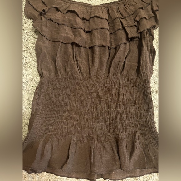 Dots Ruffle Top - Picture 4 of 4